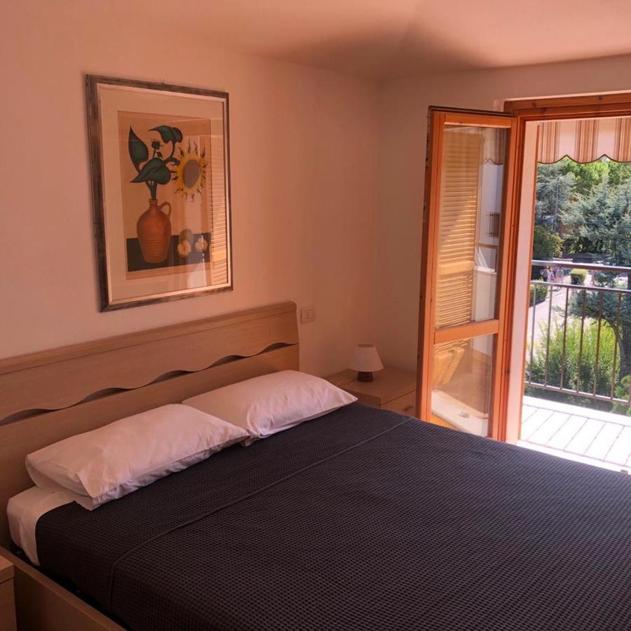 Appartamento Cinciallegra Sirmione Kültér fotó