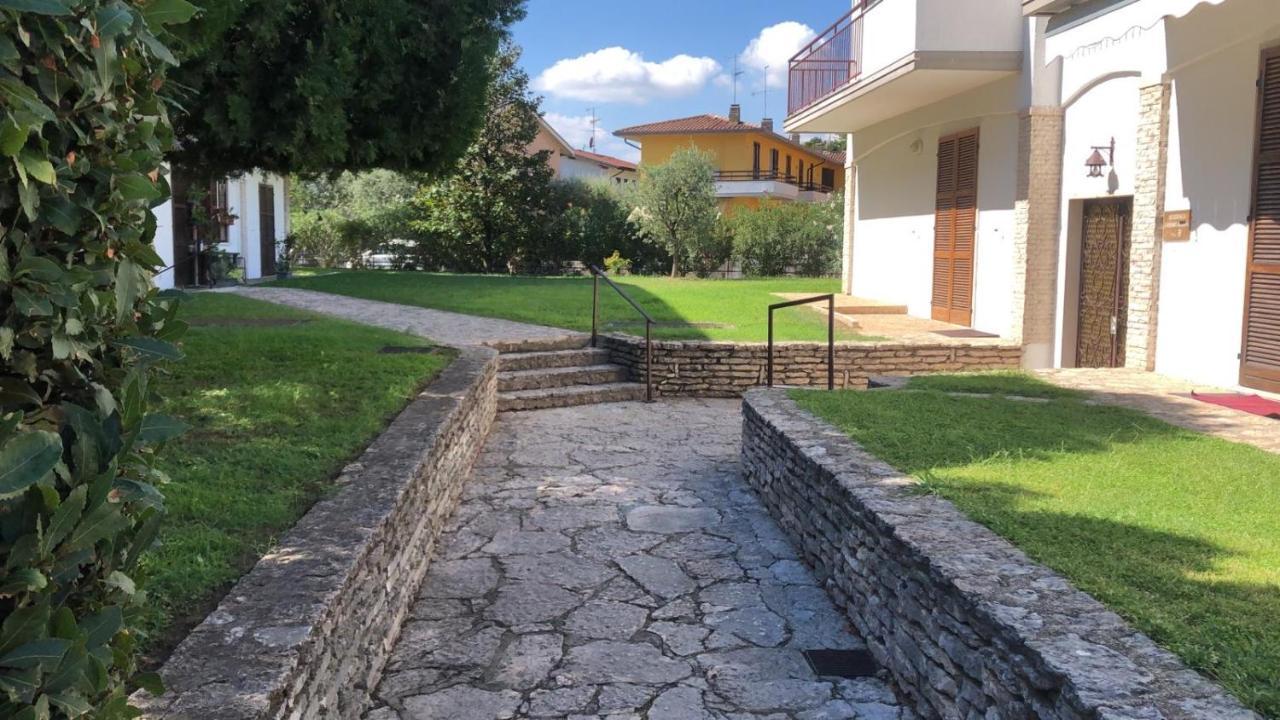Appartamento Cinciallegra Sirmione Kültér fotó
